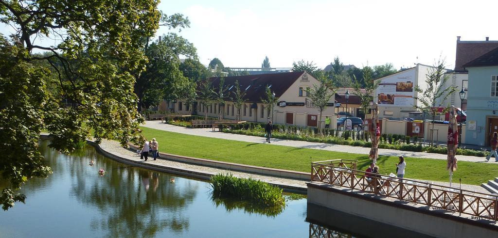 Hotel Green Gondola Plzeň Exterior foto